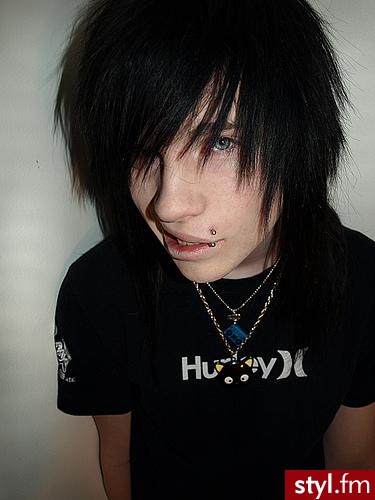 EMO Alternatywne Średnie Fryzury