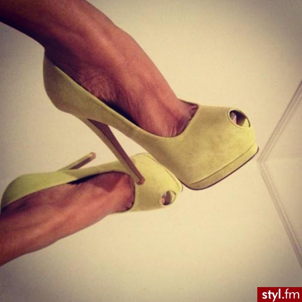 Szpilki Buty Moda