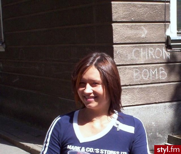 Średnie Fryzury