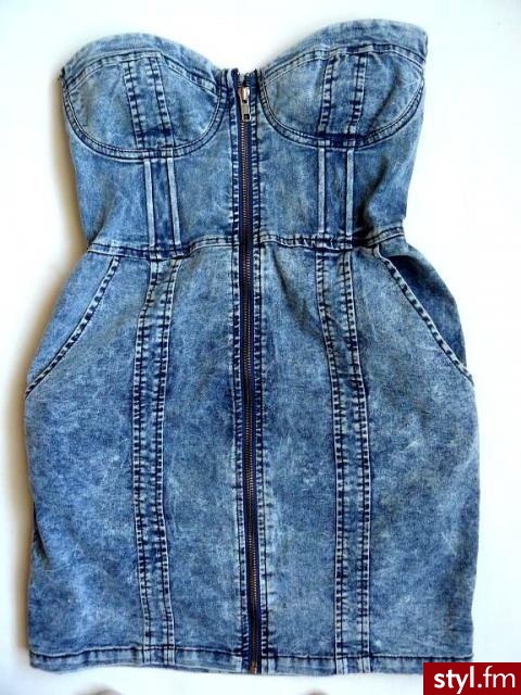 Sukienki Moda
