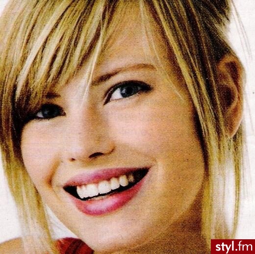 Średnie Fryzury