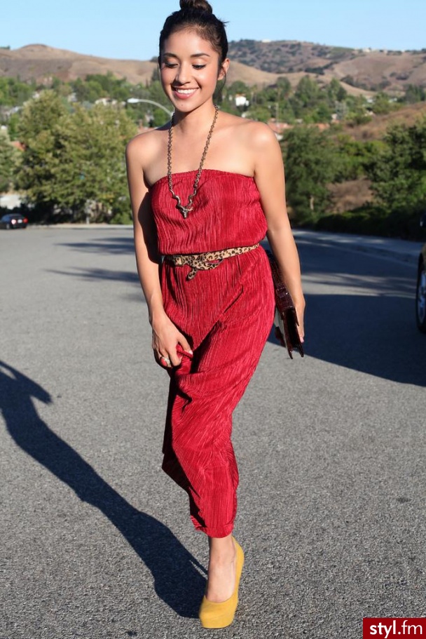 Sukienki Moda