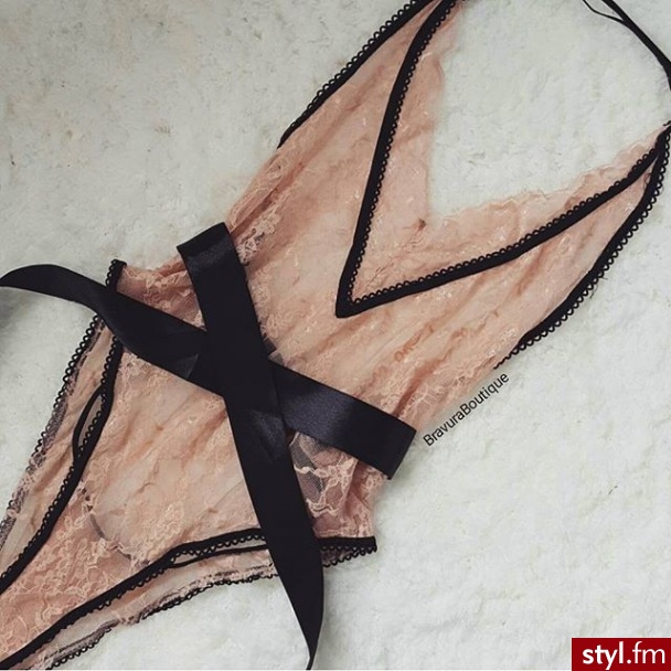 Body Bielizna Moda