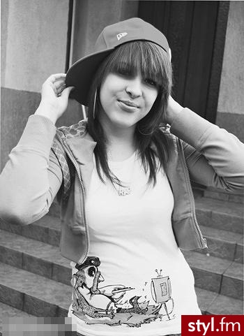Średnie Fryzury