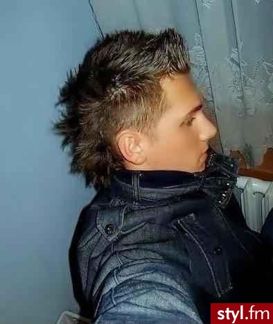 Średnie Męskie Fryzury