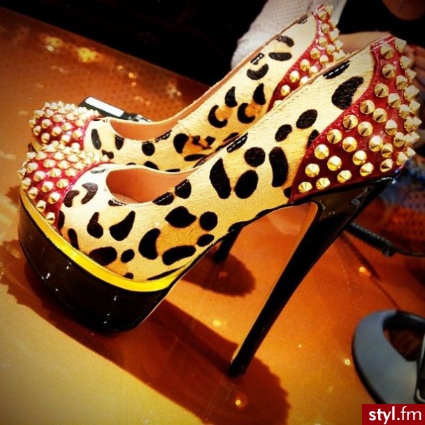 Szpilki Buty Moda