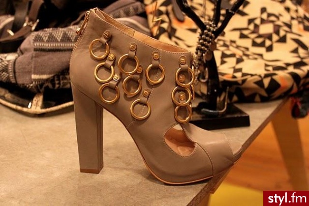 buty - Pozostałe Buty Moda