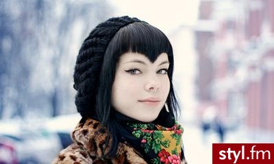 Średnie Fryzury