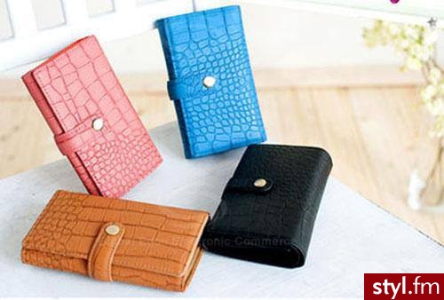 Portfele i etui Dodatki Moda