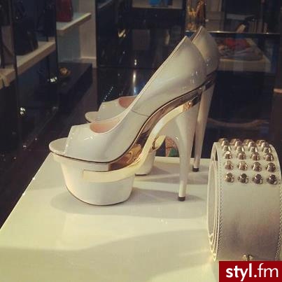 Szpilki Buty Moda