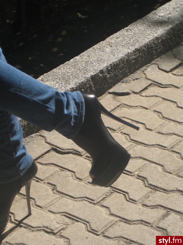 Pozostałe Buty Moda
