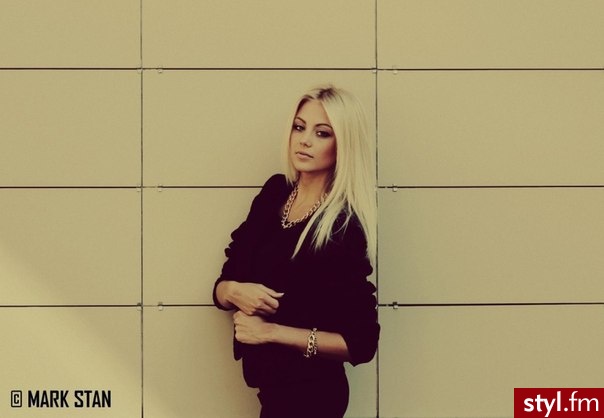 Blond Rozpuszczone Proste Na co dzień Długie Fryzury