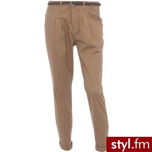 Sand pleat leg belted trousers - Dorothy Perkins - Polyvore. Pobrano ze strony: http://www.polyvore.com/sand_pleat_leg_belted_trousers/thing?id=27981243 - Pozostałe Ciuchy Moda