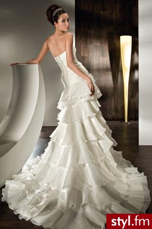 Demetrios, model 2856 - Ślubne Makijaże