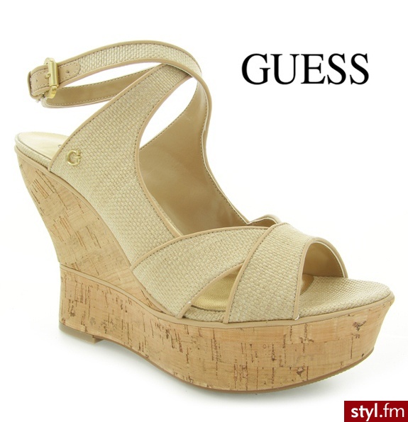 Guess LAILANNI ZEPPA WEDGE TEXTURE BEIGE - Koturny Buty Moda