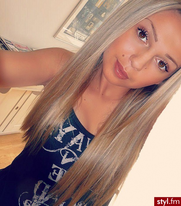 Blond Rozpuszczone Proste Na co dzień Średnie Fryzury