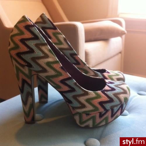 Czółenka Buty Moda