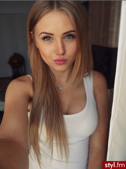 Długie Fryzury
