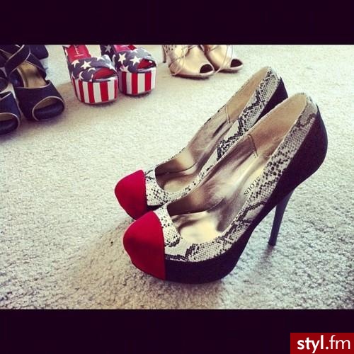 Szpilki Buty Moda
