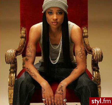 Ciara. z teledysku like a boy ;] kocham jąi tą piosenke ;** - Pozostałe Ciuchy Moda