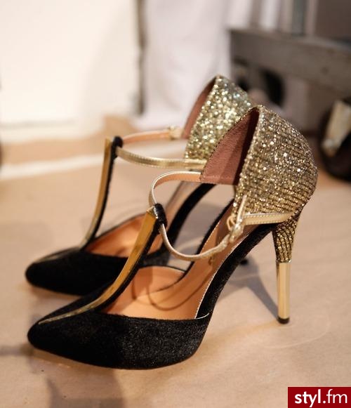 Szpilki Buty Moda