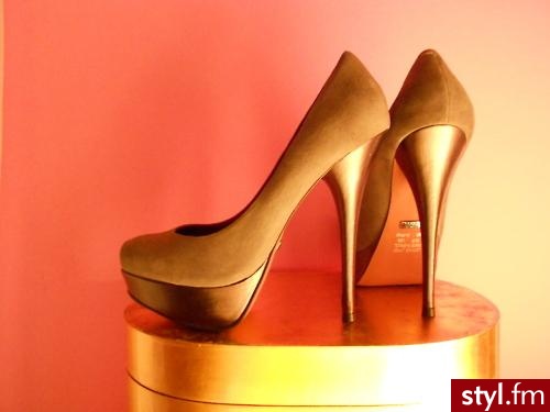 Szpilki Buty Moda