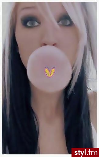 Katie,,xx - EMO Alternatywne Średnie Fryzury