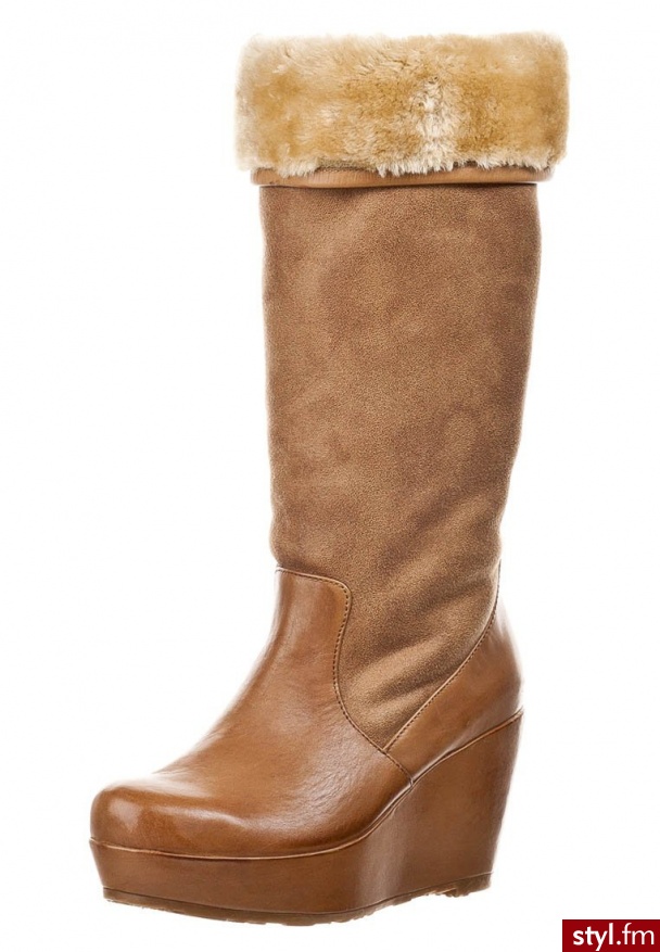 Pier One Kozaki beżowy - Kozaki Buty Moda