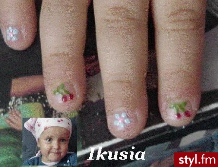 Autor: Ffrubka moja najmłodsza "klientka" ;). Autor: <b>Ffrubka</b><br /> - Paznokcie