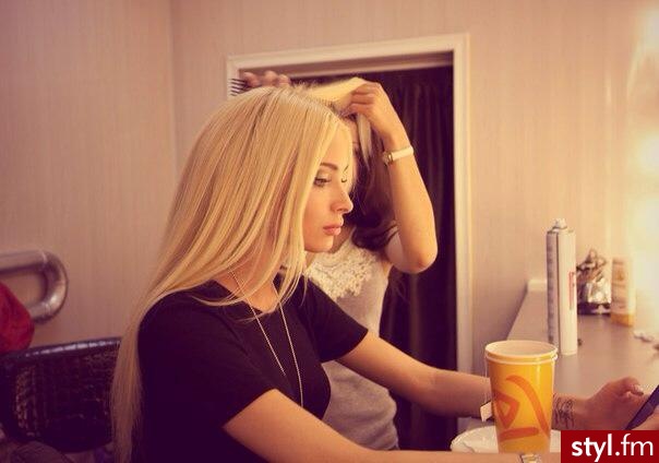 Blond Rozpuszczone Proste Na co dzień Długie Fryzury