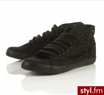 Pozostałe Buty Moda