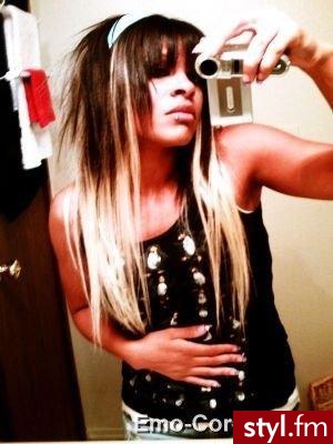 EMO Alternatywne Średnie Fryzury