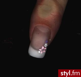 Autor: wera656 przyklejanki super sprawa!. Autor: <b>wera656</b><br /> - Paznokcie