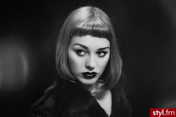 Średnie Fryzury