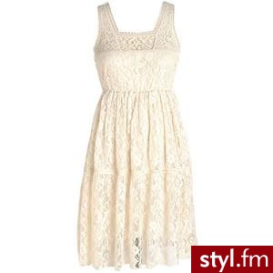 Laura Lace Dress - Polyvore. Pobrano ze strony: http://www.polyvore.com/laura_lace_dress/thing?id=21039734 - Pozostałe Ciuchy Moda