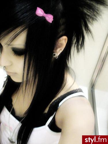 EMO Alternatywne Średnie Fryzury