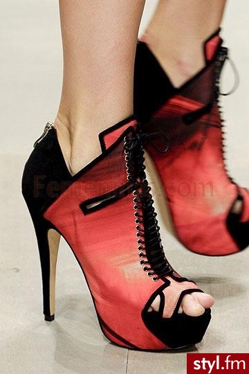 Szpilki Buty Moda