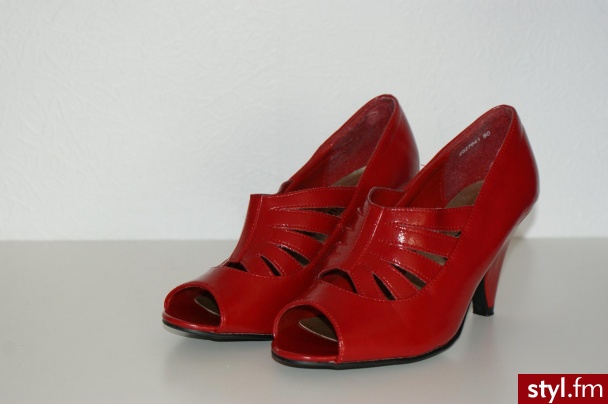 z kolekcji New Look 2011 - Botki Buty Moda