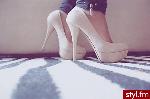 Szpilki Buty Moda