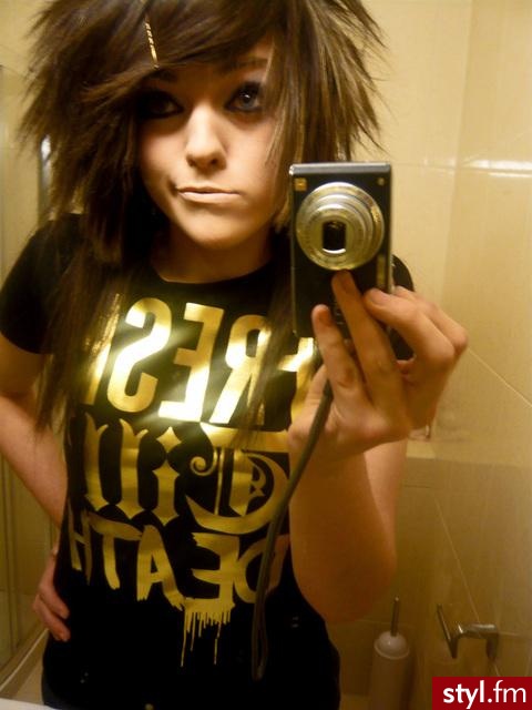 EMO Alternatywne Średnie Fryzury