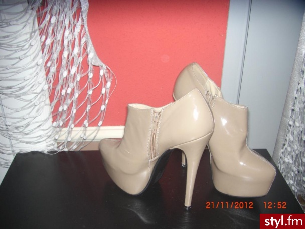 Szpilki Buty Moda