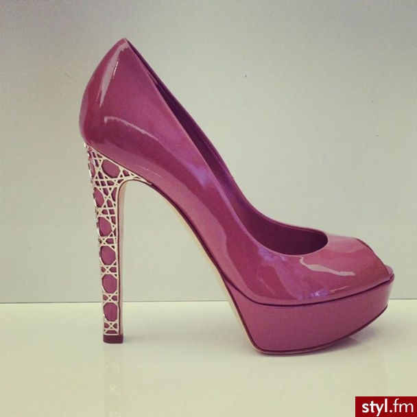 Szpilki Buty Moda