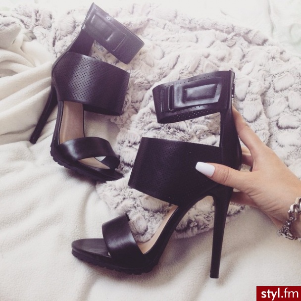 Szpilki Buty Moda