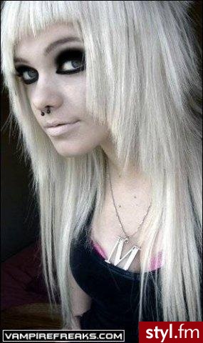 EMO Alternatywne Średnie Fryzury