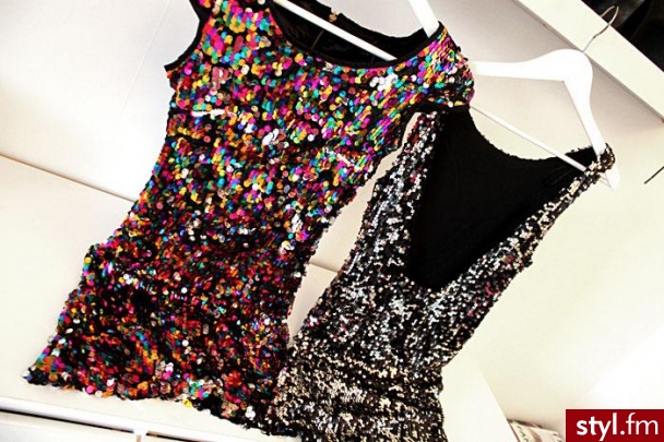 Sukienki Moda