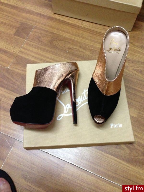 Szpilki Buty Moda