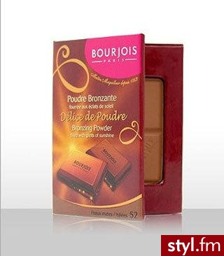 Puder brązujący od Bourjois, firmy, która tym razem swoje inspiracje czerpała od ... czekolady! Cena: £7 / zauważyłam, że ktoś z nudów polubił dawać mi same oceny jeden. jeśli masz jaja, to napisałbyś chociaż, dlaczego ;) - Misz-masz
