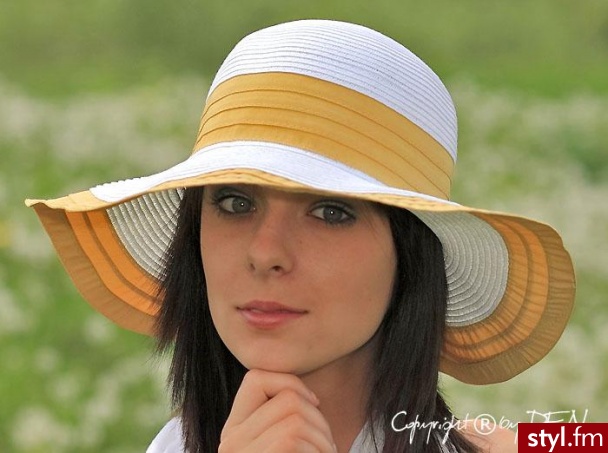 Jesli zdjęcie znajduje sie w galerii proszę pisać na priv ... - Nakrycia głowy Dodatki Moda