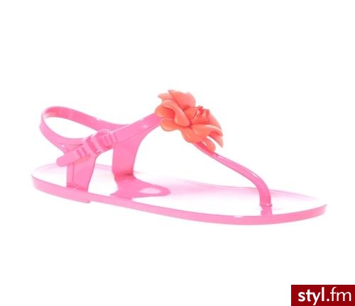 gumowe sandałki idealne na plaże bądź basen - Pozostałe Buty Moda