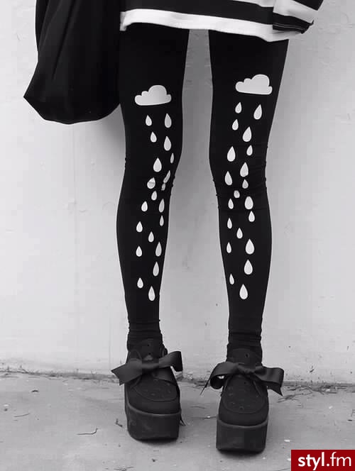 Leginsy Spodnie Moda